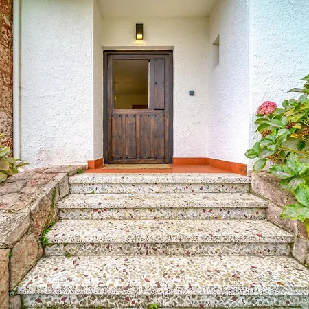 En Riegu Llanes Holiday home Vidiago