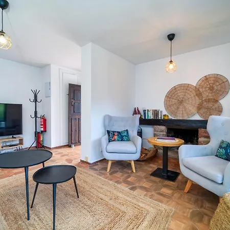 En Riegu Llanes Nyaraló